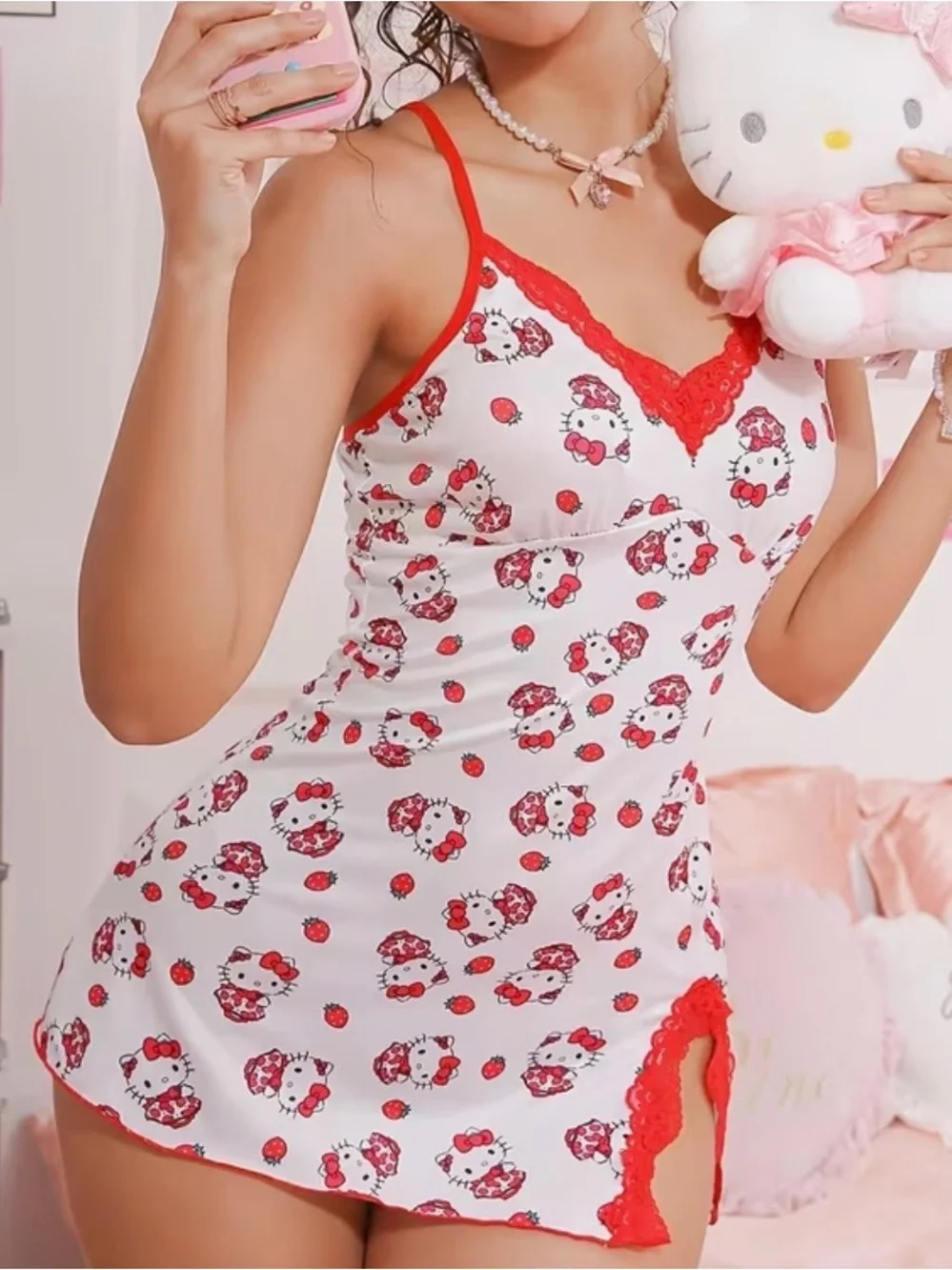 Hello Kitty white mesh